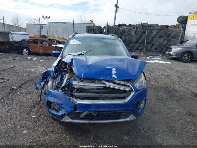 1FMCU9HD8JUA31712 Ford ESCAPE SEL