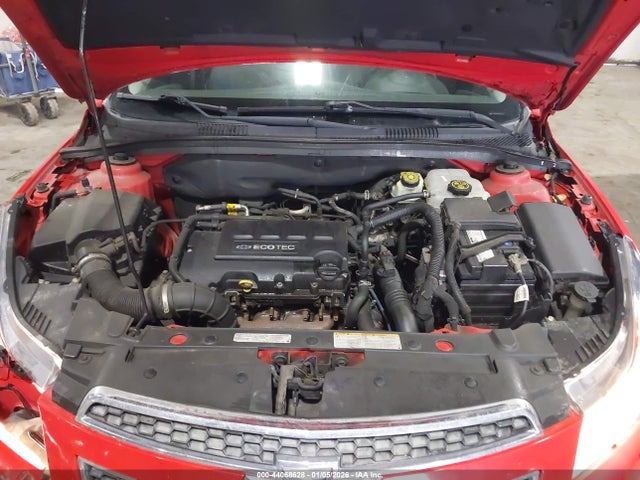 1G1PC5SB8E7284230 Chevrolet Cruze 1lt Auto