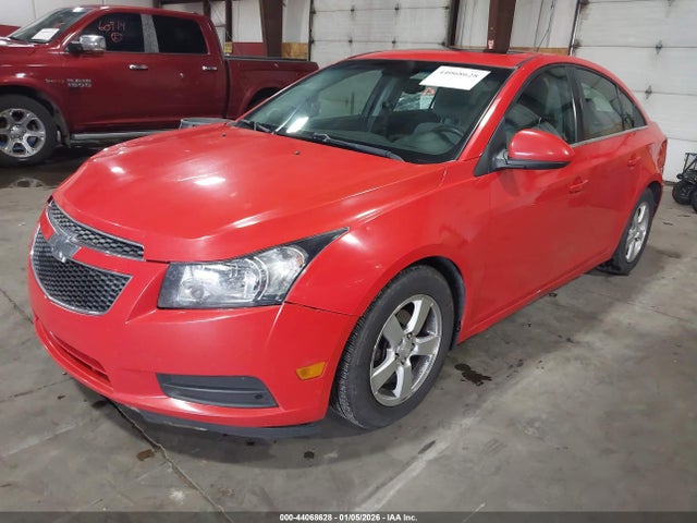 1G1PC5SB8E7284230 Chevrolet Cruze 1lt Auto