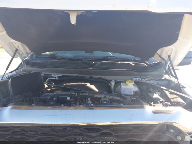 Продажа на аукционе авто 2023 Ram 2500 Tradesman, vin: 3C6UR5HJ2PG615552, номер лота: 44068633