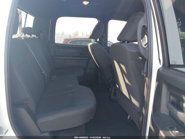 Продажа на аукционе авто 2023 Ram 2500 Tradesman, vin: 3C6UR5HJ2PG615552, номер лота: 44068633