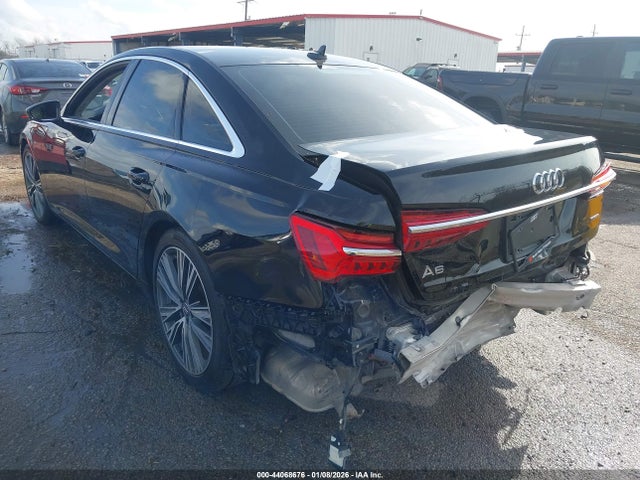 2019 AUDI A6 WAUE8AF28KN121083 Photo 2