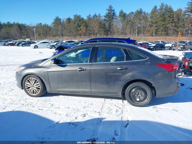 Ford Focus Titanium 2015 1FADP3J21FL353570 Image 14