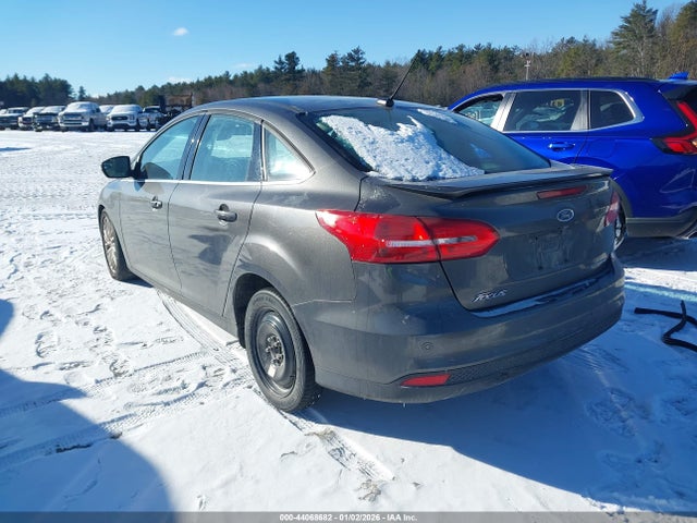 Ford Focus Titanium 2015 1FADP3J21FL353570 Image 3