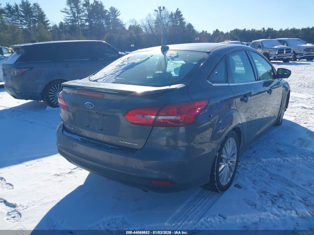 Ford Focus Titanium 2015 1FADP3J21FL353570 Image 4
