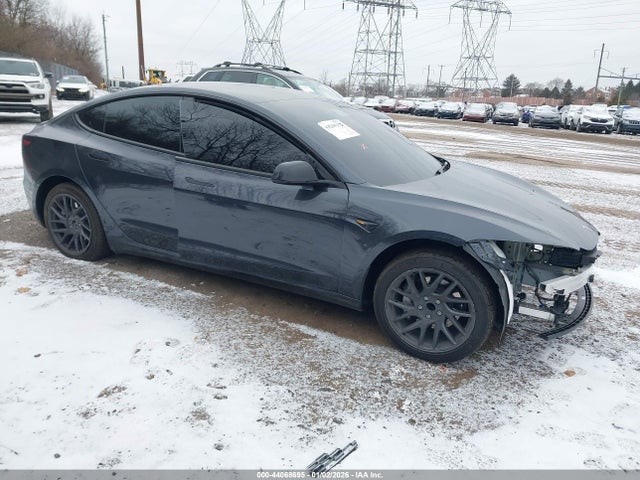 2025 TESLA MODEL 3 5YJ3E1EA4SF024120 Photo 0