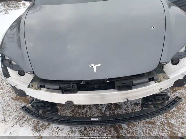 2025 TESLA MODEL 3 5YJ3E1EA4SF024120 Photo 9