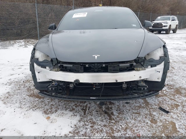 2025 TESLA MODEL 3 5YJ3E1EA4SF024120 Photo 5