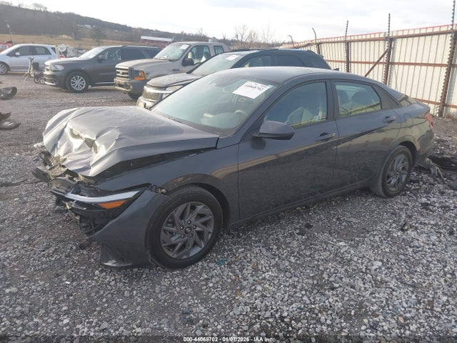Hyundai ELANTRA SEL 2024 KMHLM4DG7RU657573 Image 2