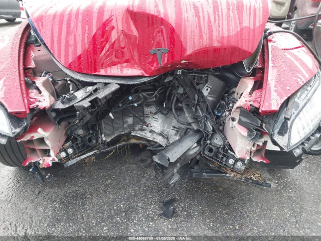 2025 TESLA MODEL 3 5YJ3E1EB6SF049948 Photo 5