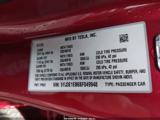 2025 TESLA MODEL 3 5YJ3E1EB6SF049948 Photo 8
