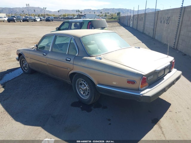 1986 JAGUAR XJ6 SAJAY1343GC456151 Photo 2