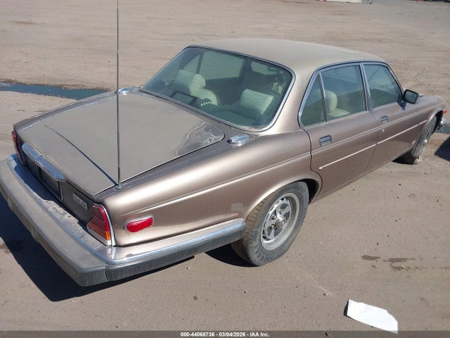 1986 JAGUAR XJ6 SAJAY1343GC456151 Photo 3