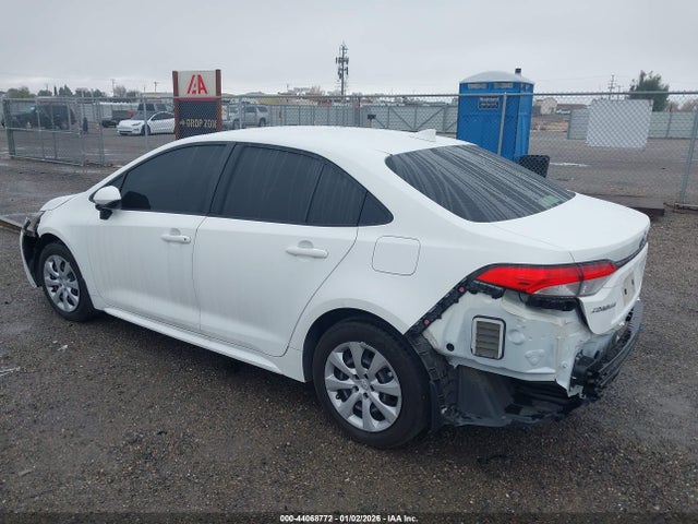 Toyota Corolla Hybrid Le 2023 JTDBCMFE8P3021388 Image 3