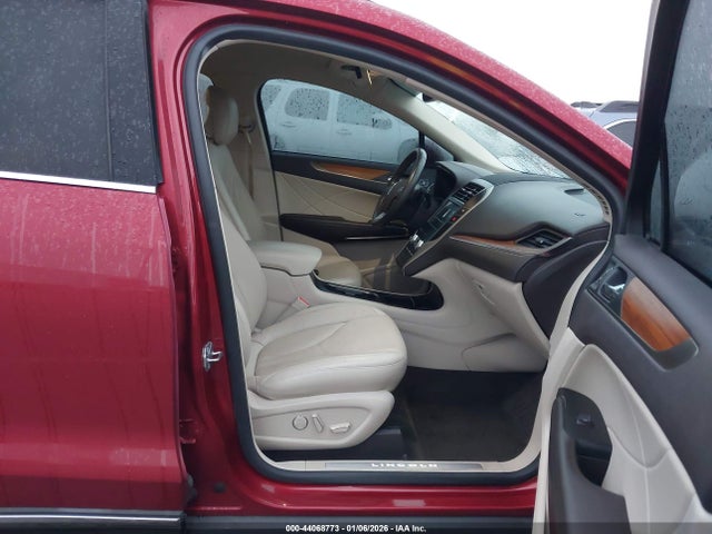 5LMCJ2D90KUL09437 Lincoln MKC SELECT