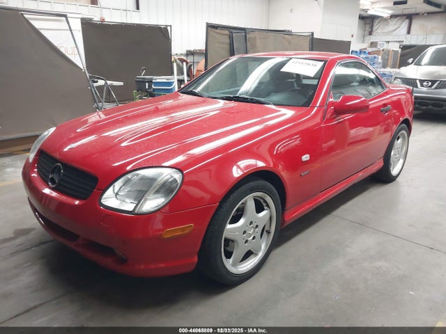 1999 MERCEDES-BENZ SLK 230 WDBKK47F0XF132296 Photo 1