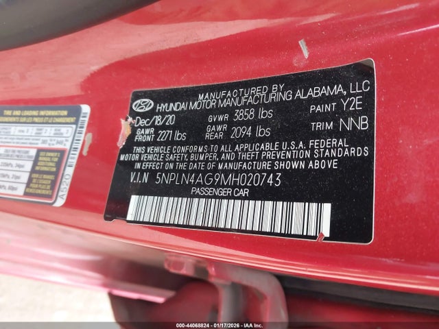 44068824 :رقم المزاد ، 5NPLN4AG9MH020743 vin ، 2021 Hyundai Elantra Sel مزاد بيع