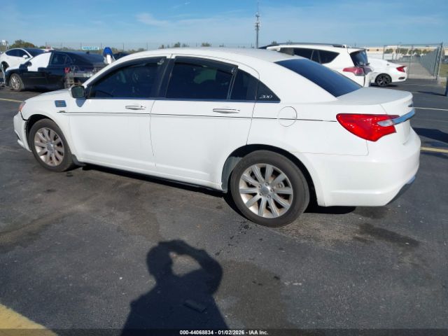 2012 CHRYSLER 200 1C3CCBBB7CN117570 Photo 2