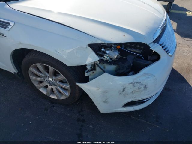 2012 CHRYSLER 200 1C3CCBBB7CN117570 Photo 5