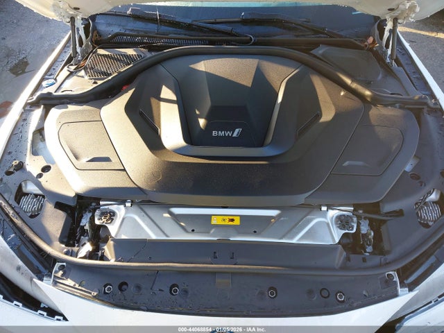 2022 BMW I4 WBY73AW08NFM93593 Photo 9