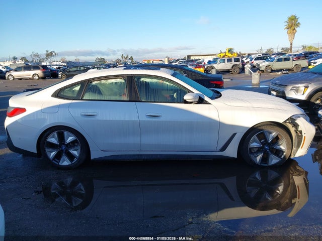 WBY73AW08NFM93593 BMW I4 Edrive40