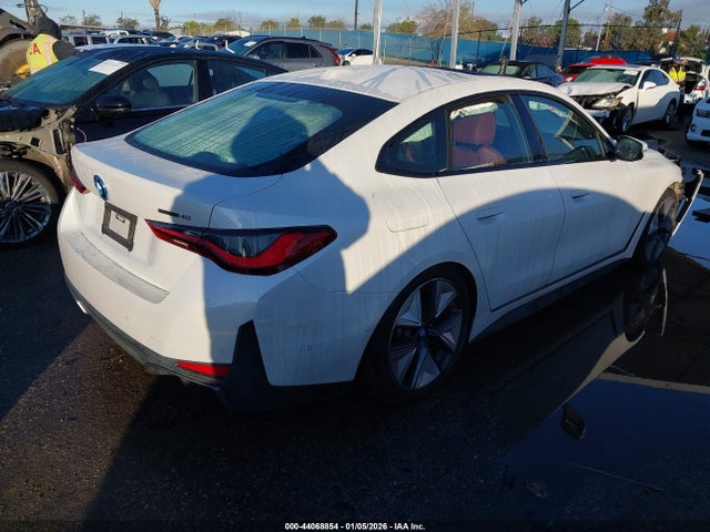 2022 BMW I4 WBY73AW08NFM93593 Photo 3