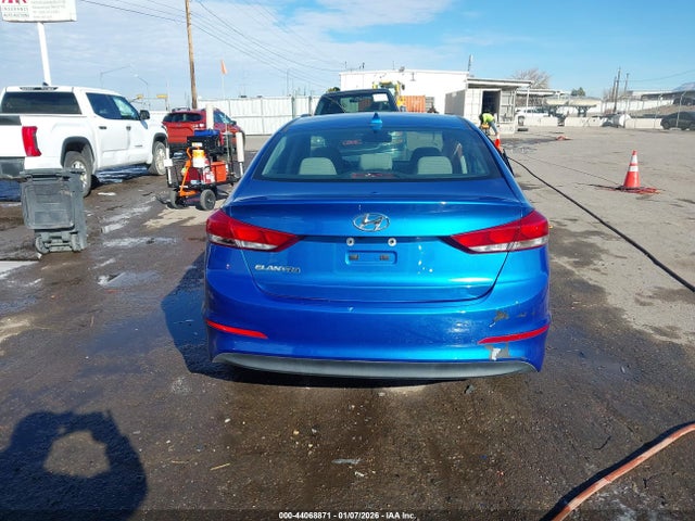 5NPD84LF7JH373140 Hyundai ELANTRA SEL