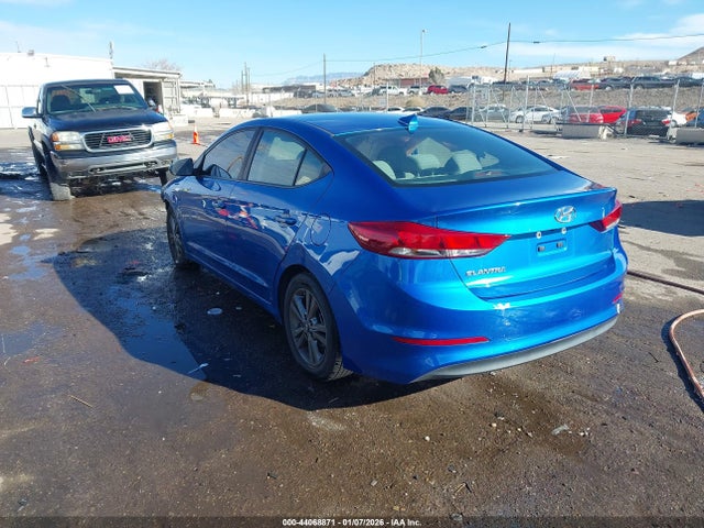 5NPD84LF7JH373140 Hyundai ELANTRA SEL