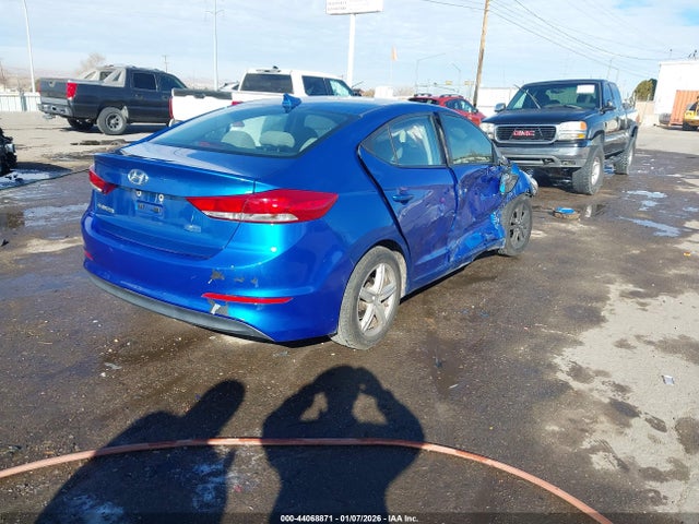 5NPD84LF7JH373140 Hyundai ELANTRA SEL