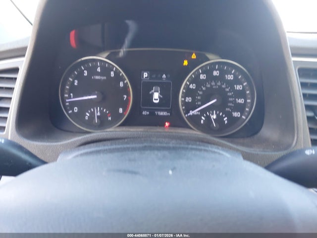 5NPD84LF7JH373140 Hyundai ELANTRA SEL