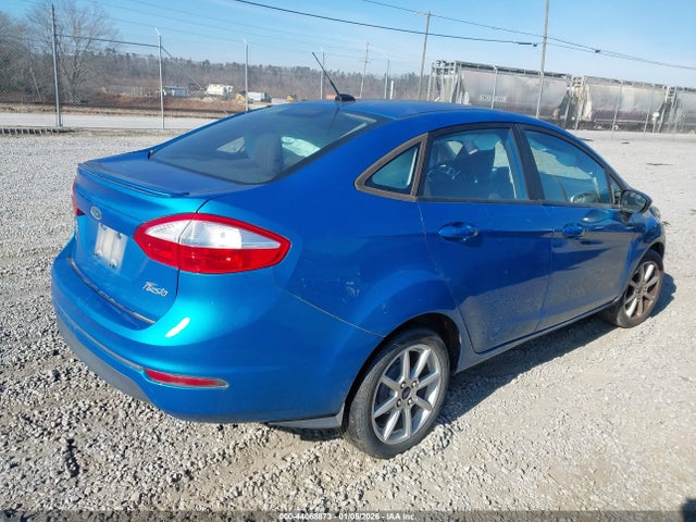 3FADP4BJ0HM158881 Ford FIESTA SE