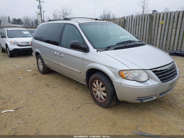 2005 CHRYSLER TOWN & COUNTRY 2C4GP54LX5R372325