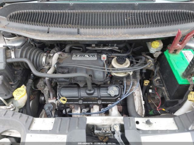 2005 CHRYSLER TOWN & COUNTRY 2C4GP54LX5R372325 Photo 9