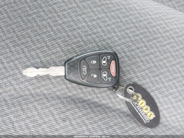 2005 CHRYSLER TOWN & COUNTRY 2C4GP54LX5R372325 Photo 10