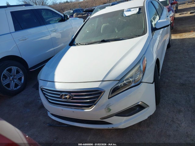 Продажа на аукционе авто 2017 Hyundai Sonata, vin: 5NPE24AF1HH580609, номер лота: 44068890