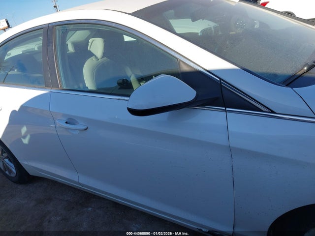 Продажа на аукционе авто 2017 Hyundai Sonata, vin: 5NPE24AF1HH580609, номер лота: 44068890