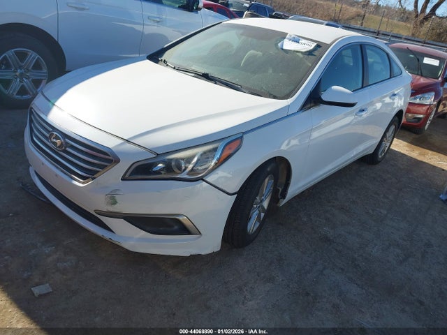 Продажа на аукционе авто 2017 Hyundai Sonata, vin: 5NPE24AF1HH580609, номер лота: 44068890