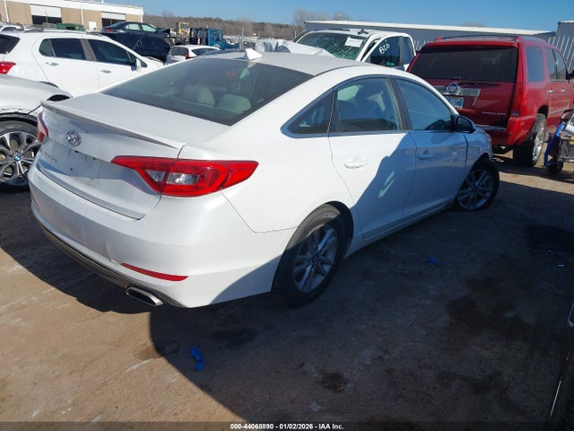 Продажа на аукционе авто 2017 Hyundai Sonata, vin: 5NPE24AF1HH580609, номер лота: 44068890