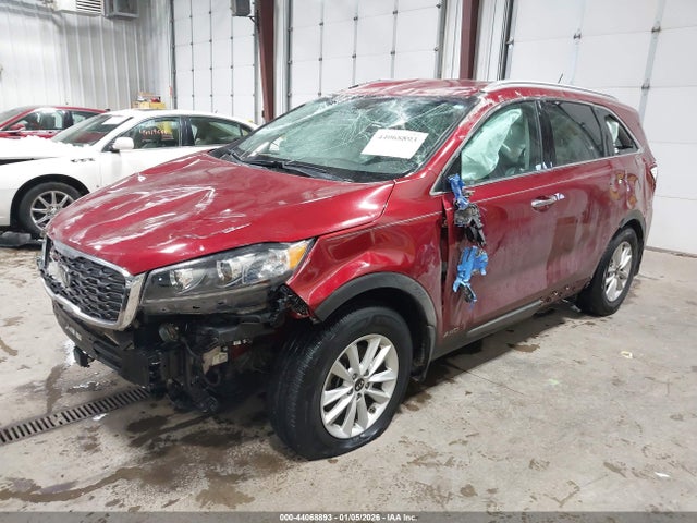 44068893 :رقم المزاد ، 5XYPGDA38LG650123 vin ، 2020 Kia Sorento 2.4l Lx مزاد بيع