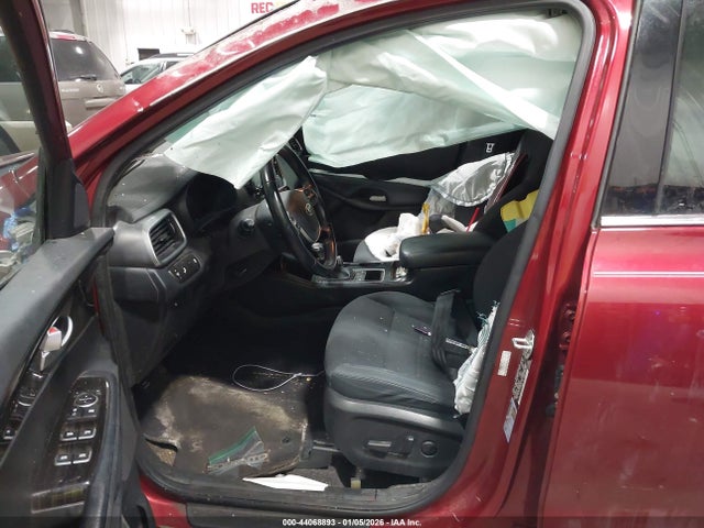 44068893 :رقم المزاد ، 5XYPGDA38LG650123 vin ، 2020 Kia Sorento 2.4l Lx مزاد بيع