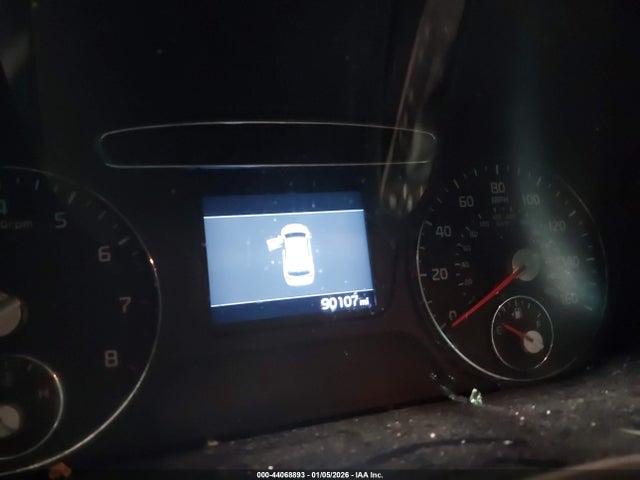 44068893 :رقم المزاد ، 5XYPGDA38LG650123 vin ، 2020 Kia Sorento 2.4l Lx مزاد بيع