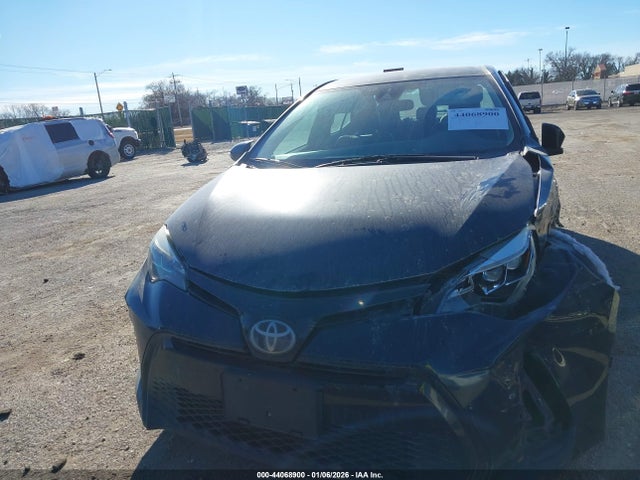 Toyota COROLLA SE 2018 5YFBURHE2JP788384 Image 12