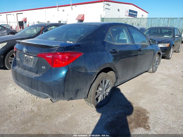 Toyota COROLLA SE 2018 5YFBURHE2JP788384 Image 4