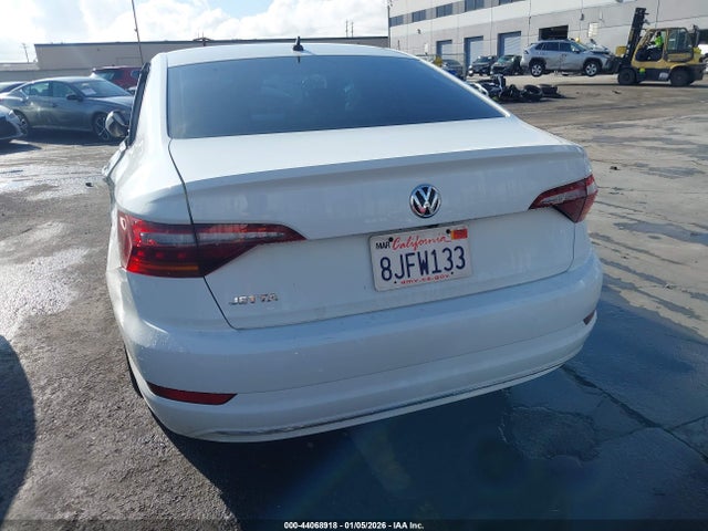 3VWC57BU4KM152772 Volkswagen Jetta 1.4t R-line/1.4t S/1.4t Se