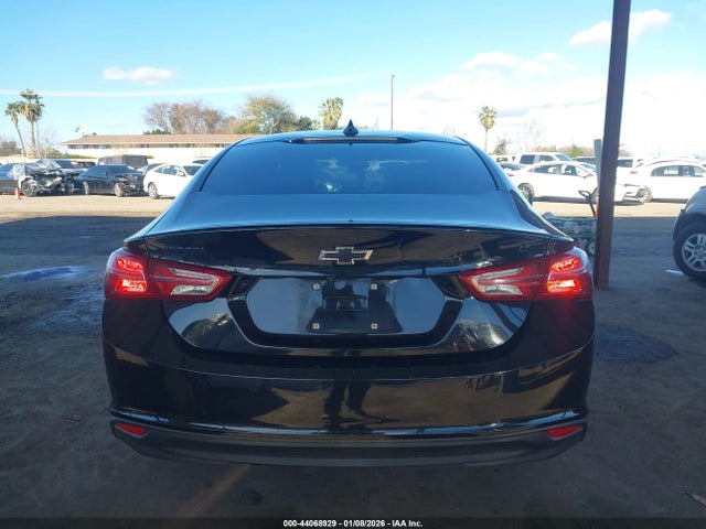 1G1ZD5ST9MF036961 Chevrolet Malibu Fwd Lt
