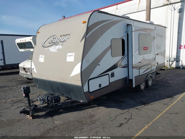 4YDT21R23FC500742 Keystone Cougar