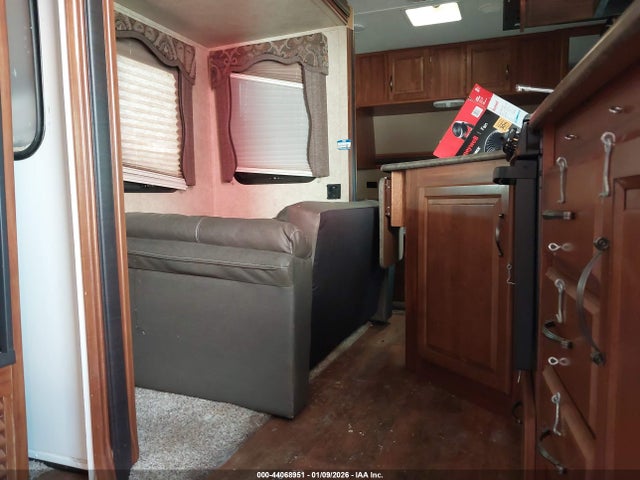 4YDT21R23FC500742 Keystone Cougar