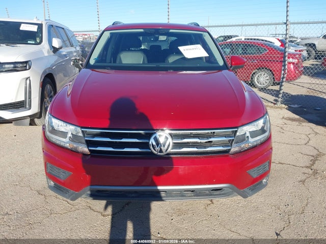 Продажа на аукционе авто 2020 Volkswagen Tiguan 2.0t Se/2.0t Se R-line Black/2.0t Sel, vin: 3VV3B7AX9LM040172, номер лота: 44068952