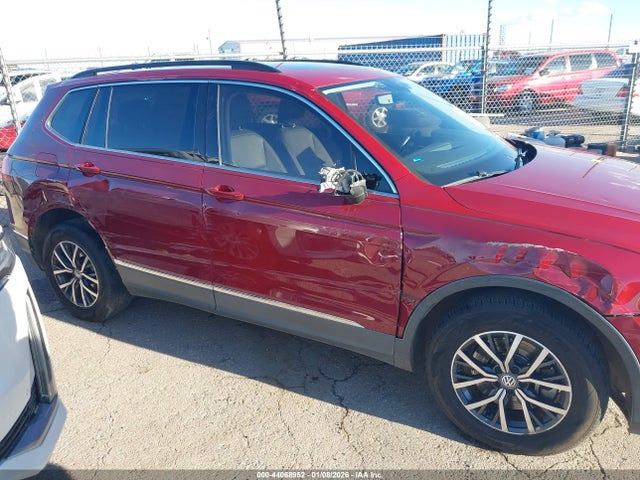 Продажа на аукционе авто 2020 Volkswagen Tiguan 2.0t Se/2.0t Se R-line Black/2.0t Sel, vin: 3VV3B7AX9LM040172, номер лота: 44068952