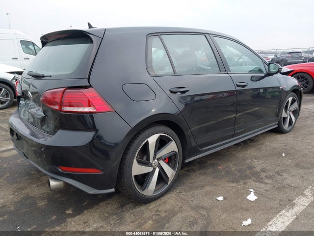 2018 VOLKSWAGEN GOLF GTI 3VW447AU6JM293995 Photo 3